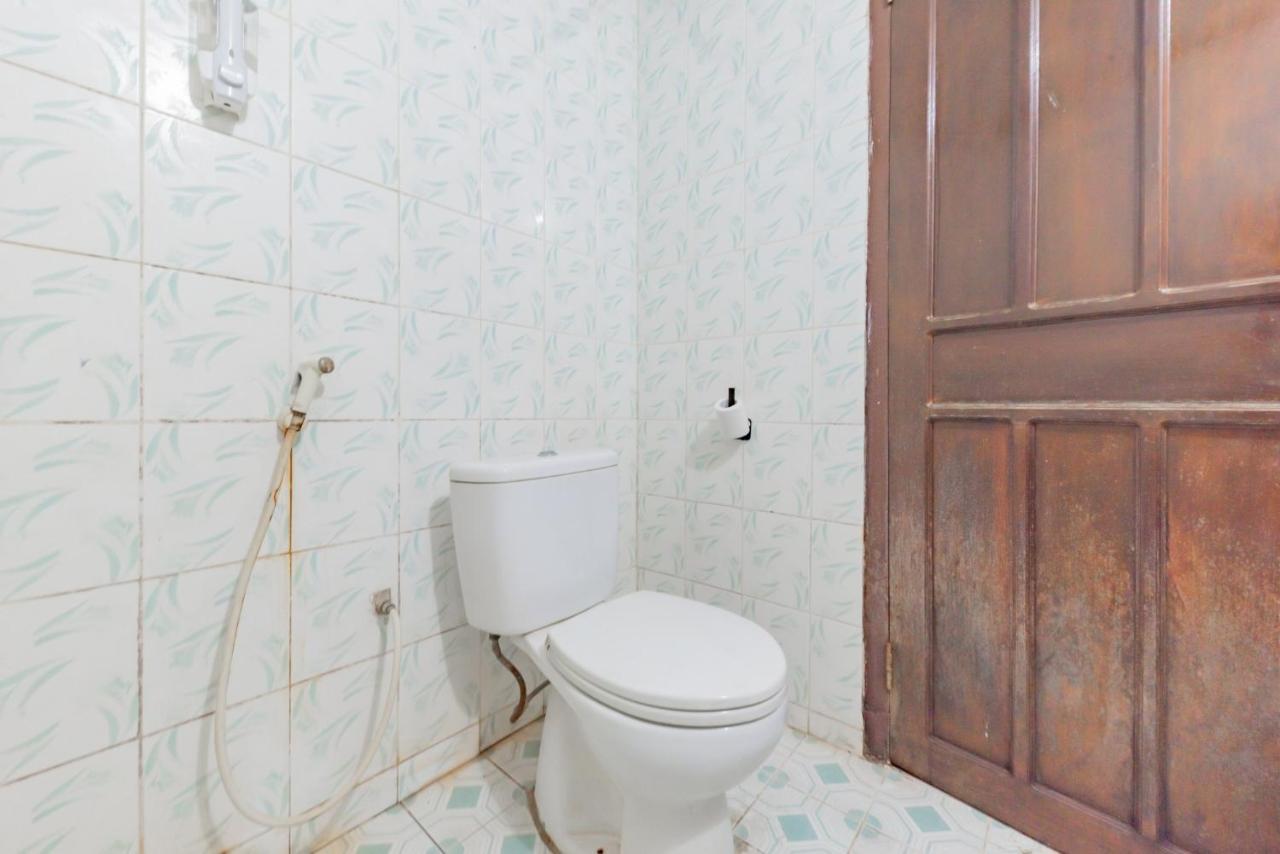 Reddoorz Near Plaza Balikpapan Hotel Bagian luar foto
