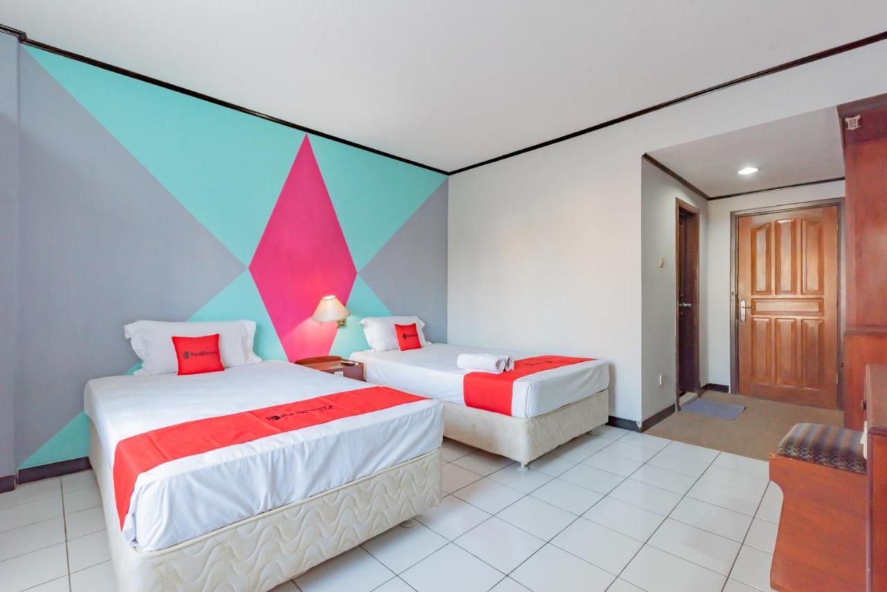 Reddoorz Near Plaza Balikpapan Hotel Bagian luar foto